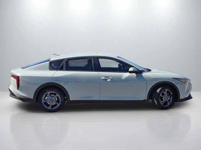 New 2026 Kia K4 LXS image 5