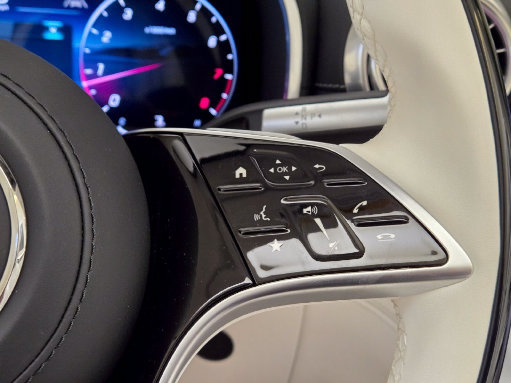 Used 2026 Mercedes-Benz Maybach SL 680 image 39