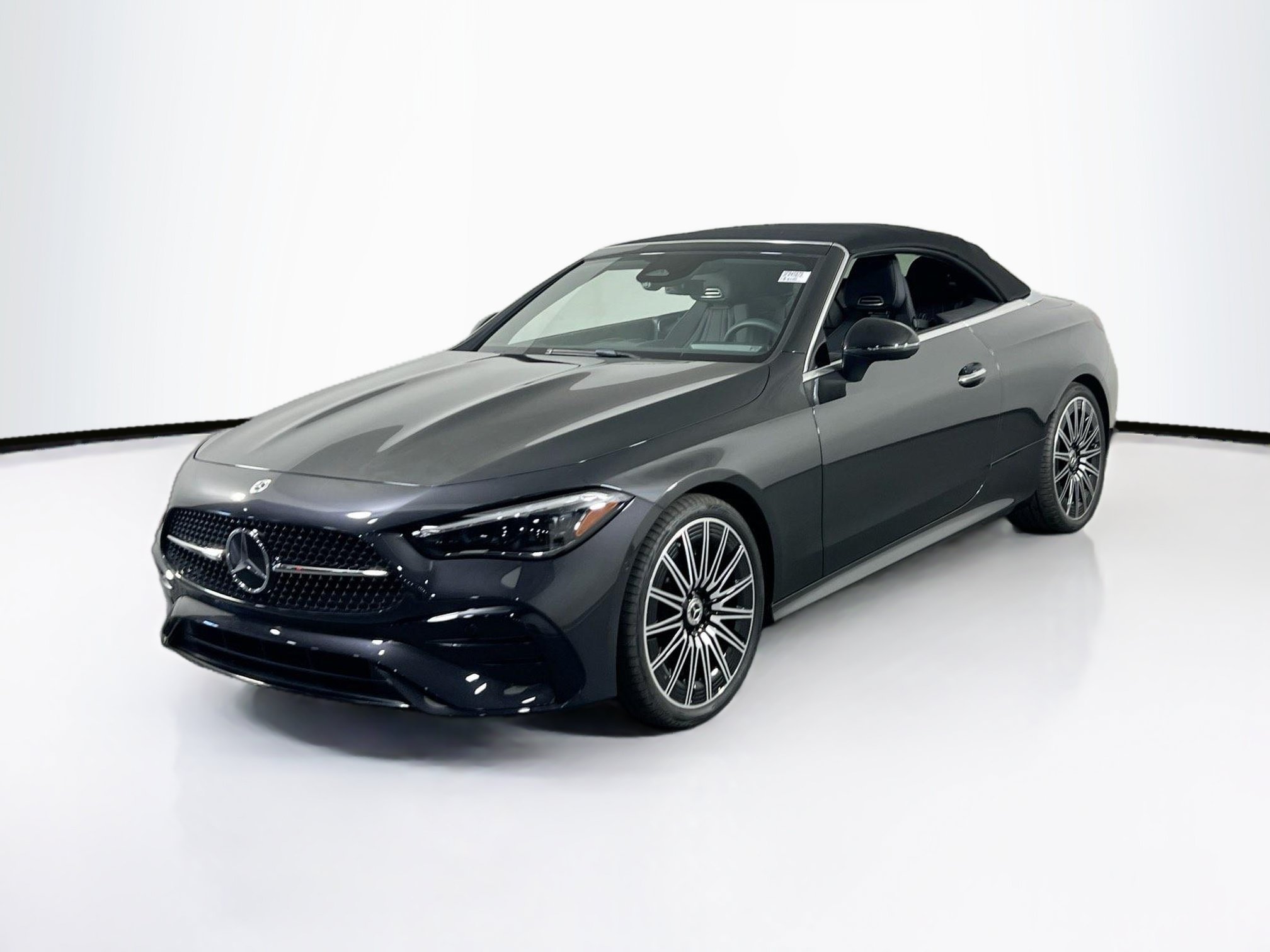 Used 2025 Mercedes-Benz CLE 300 4MATIC Cabriolet w/ Night Package video 1