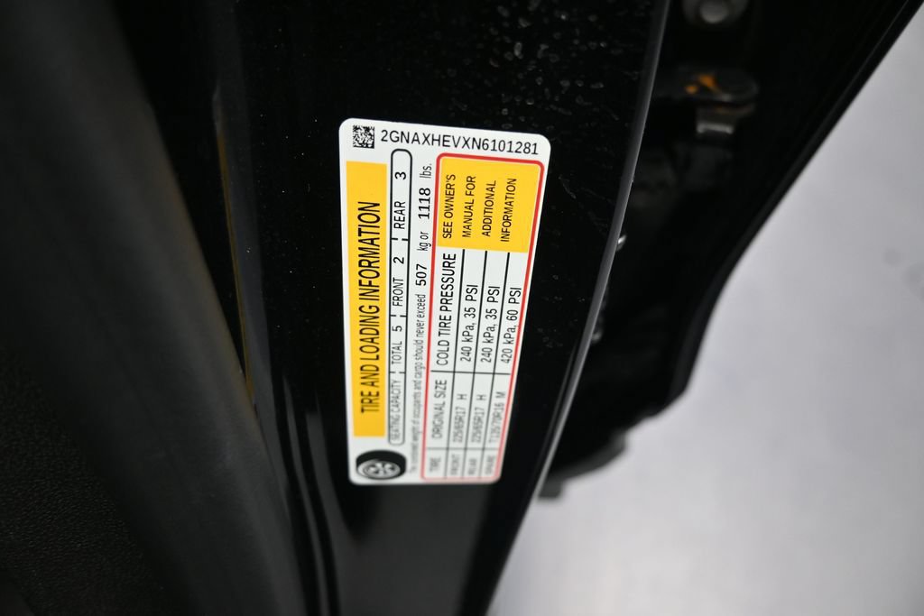 Used 2022 Chevrolet Equinox LS FWD image 9