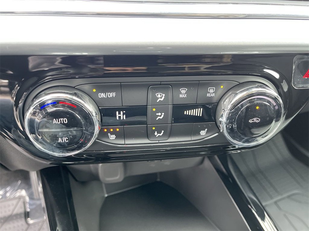 New 2026 Chevrolet Trax LT w/ Driver Confidence Package image 18