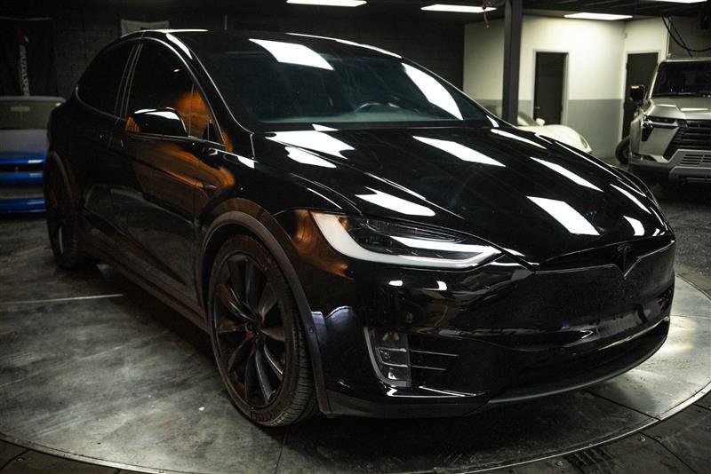 Used 2018 Tesla Model X P100D image 5
