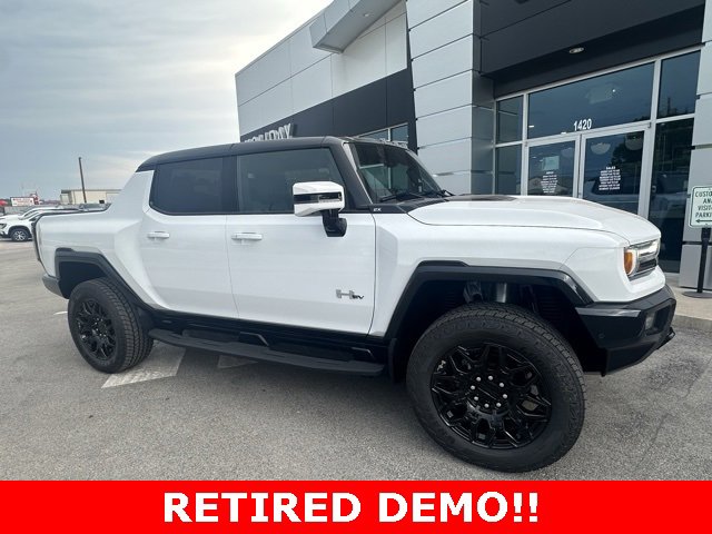 New 2025 GMC Hummer EV 2X image 2
