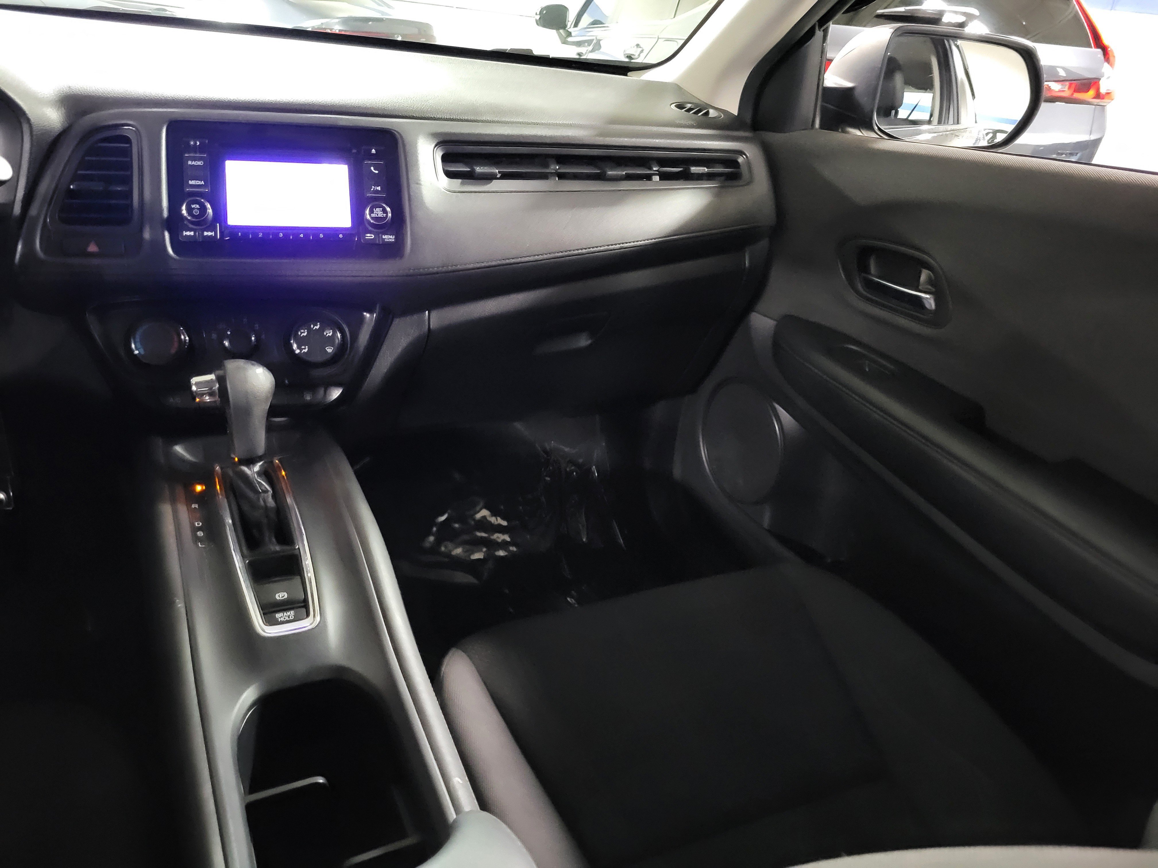 Used 2020 Honda HR-V LX image 14