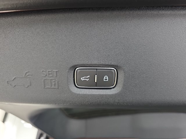 New 2027 Lincoln Navigator Black Label AWD/4WD image 33