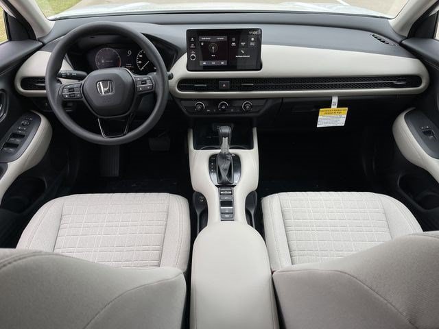 New 2027 Honda HR-V LX image 9