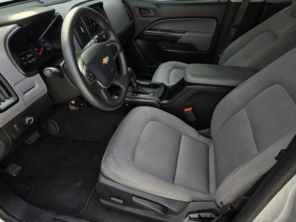 Used 2020 Chevrolet Colorado W/T w/ Custom Special Edition image 18