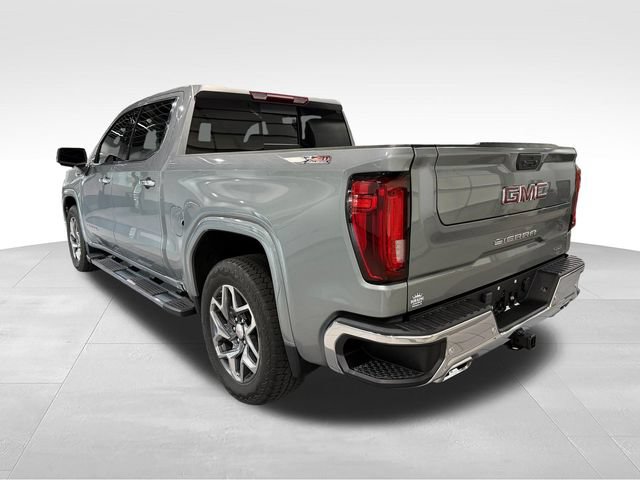 Used 2023 GMC Sierra 1500 SLT w/ SLT Premium Plus Package AWD/4WD image 7
