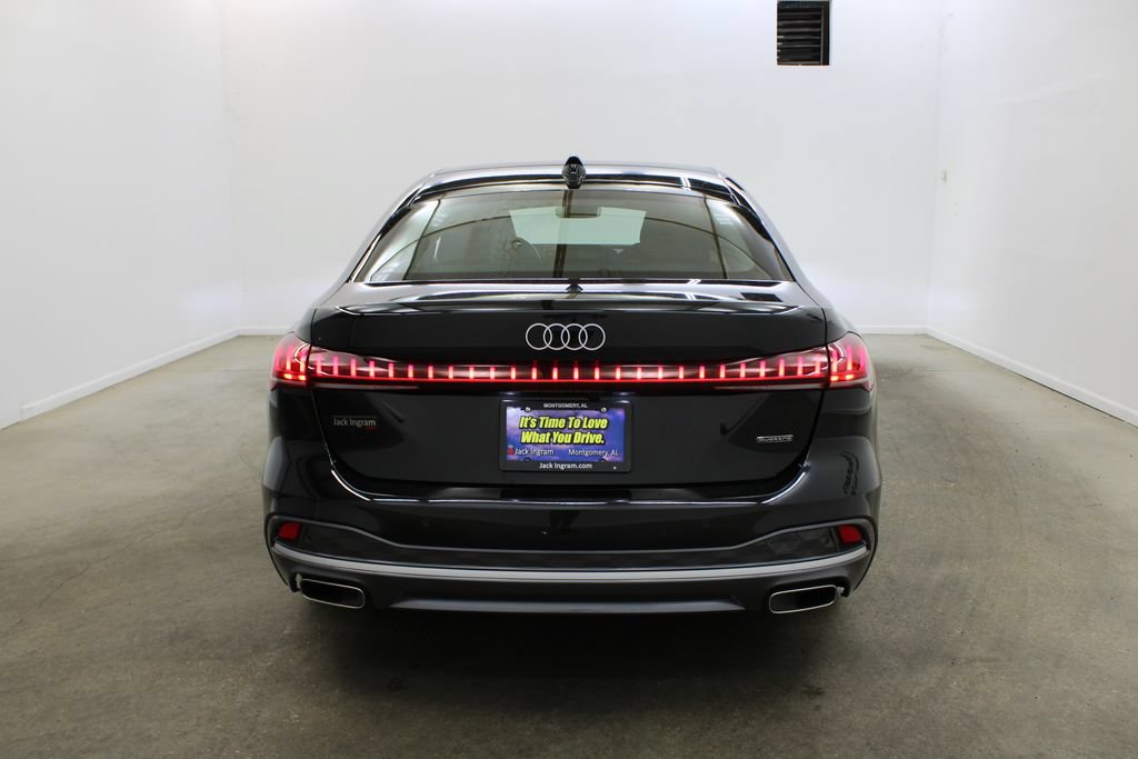 Used 2025 Audi A5 2.0T Premium Plus w/ Premium Plus AWD/4WD image 4