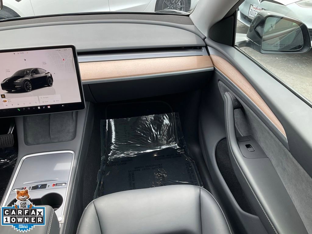 Used 2024 Tesla Model Y Long Range image 61