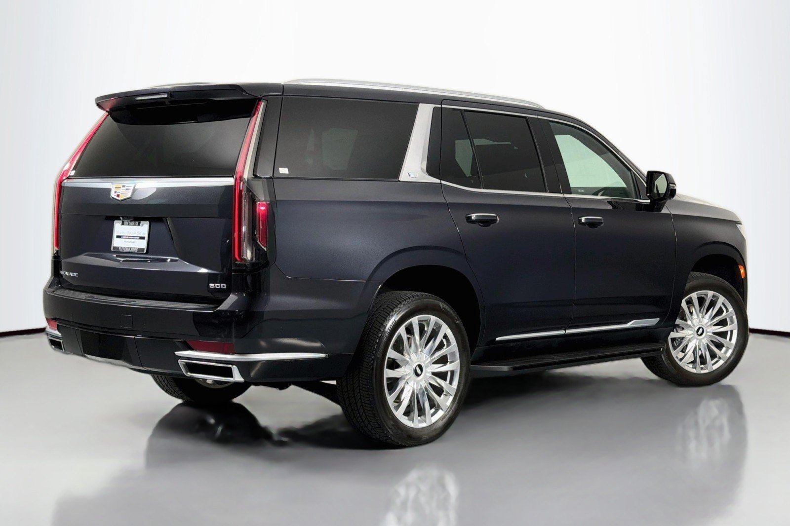 Used 2024 Cadillac Escalade Premium Luxury w/ LPO, Floor Liner Package AWD/4WD image 13