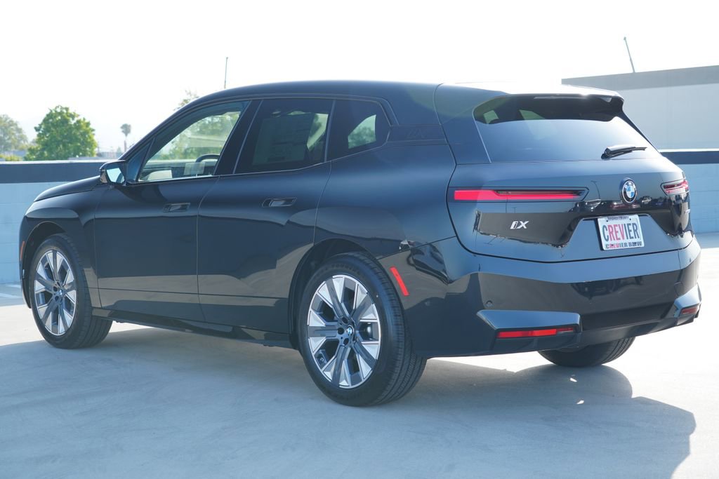 New 2026 BMW iX xDrive45 image 7
