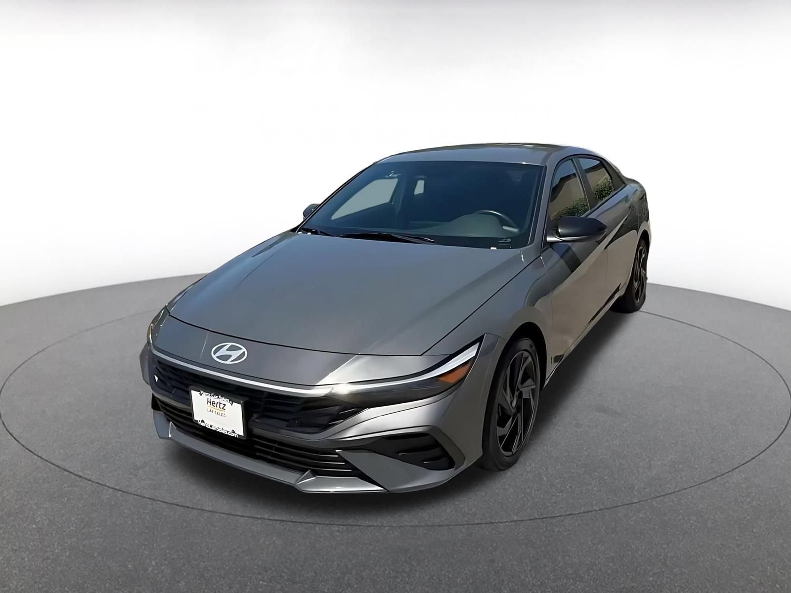 Used 2026 Hyundai Elantra Sport FWD image 6