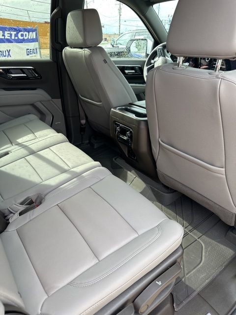 Used 2026 Chevrolet Tahoe LT w/ Comfort Package RWD image 21