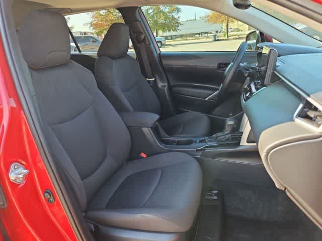 Used 2024 Toyota Corolla Cross LE w/ Moonroof Package FWD image 19