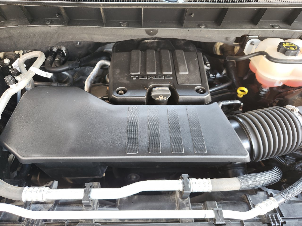 Used 2025 Chevrolet Silverado 1500 Custom w/ Turbomax Blackout Package RWD image 29