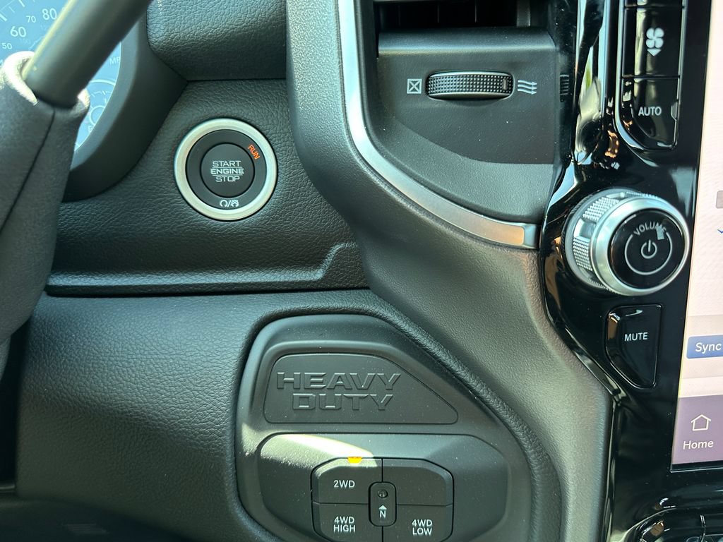 New 2026 RAM 2500 Big Horn AWD/4WD image 23