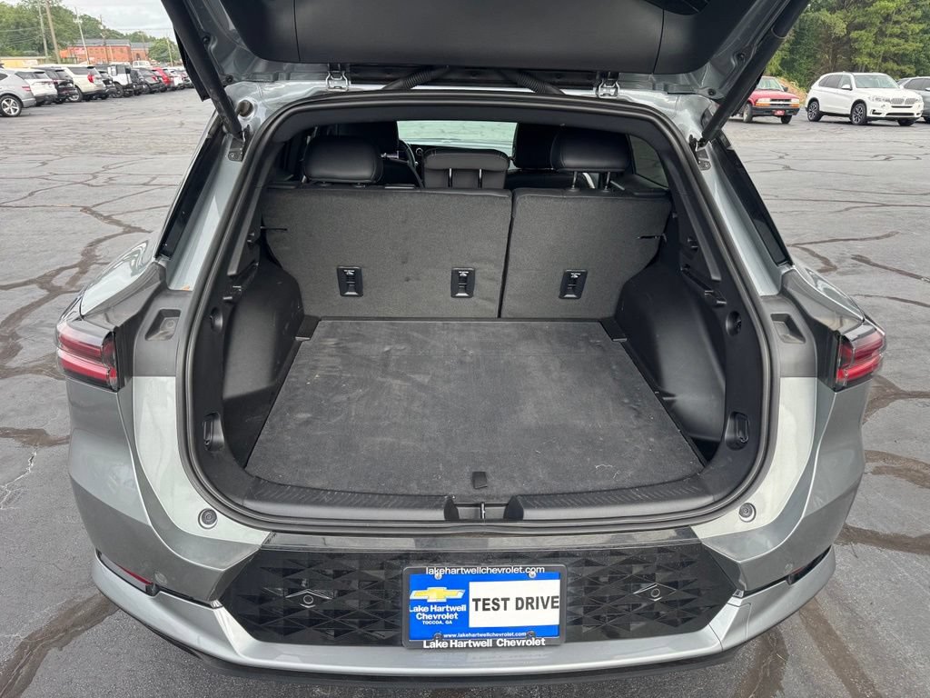 Used 2024 Chevrolet Equinox EV RS AWD/4WD image 9