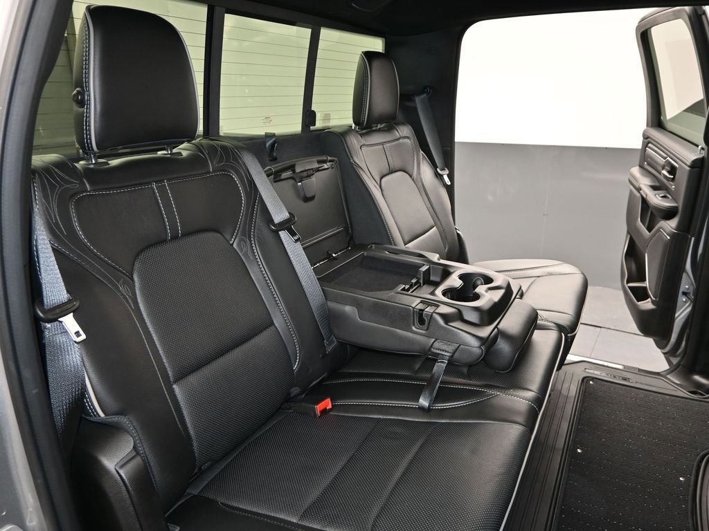 Used 2024 RAM 1500 Limited image 27