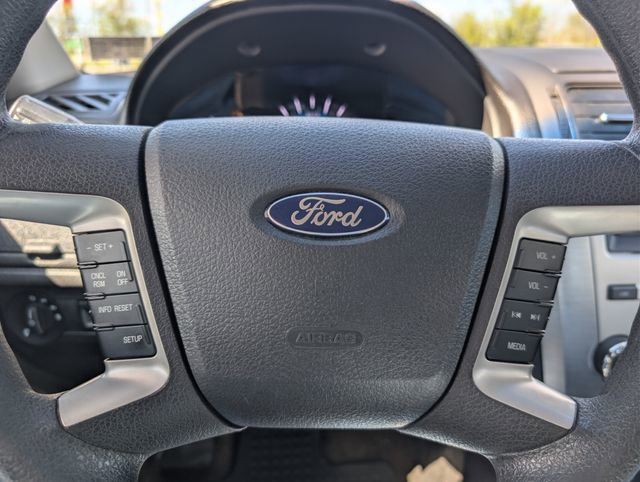 Used 2011 Ford Fusion SE image 20
