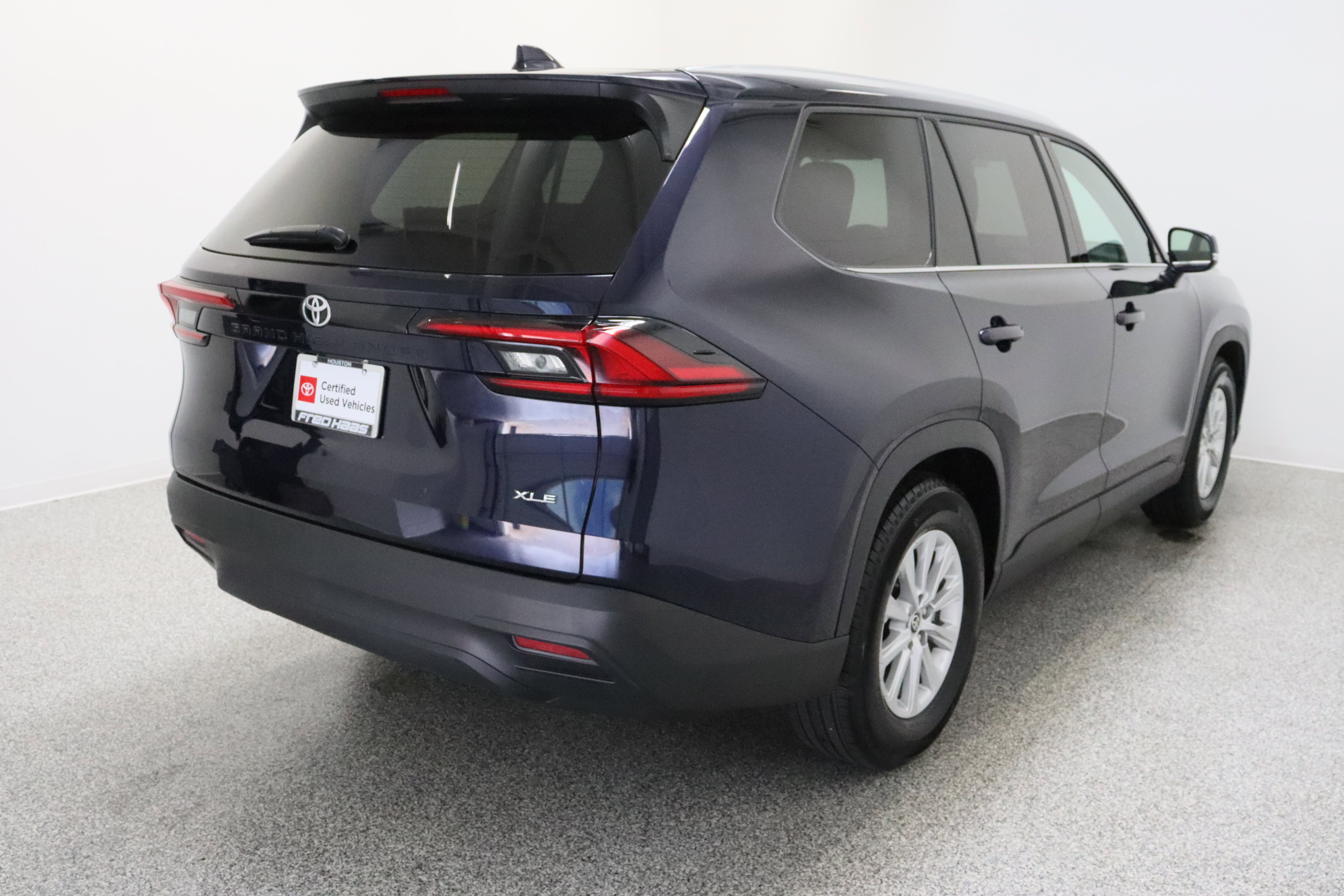 Certified 2025 Toyota Grand Highlander FWD image 7