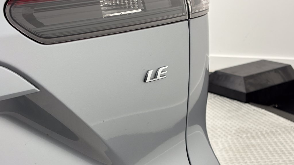 Certified 2026 Toyota Corolla Cross LE FWD image 9
