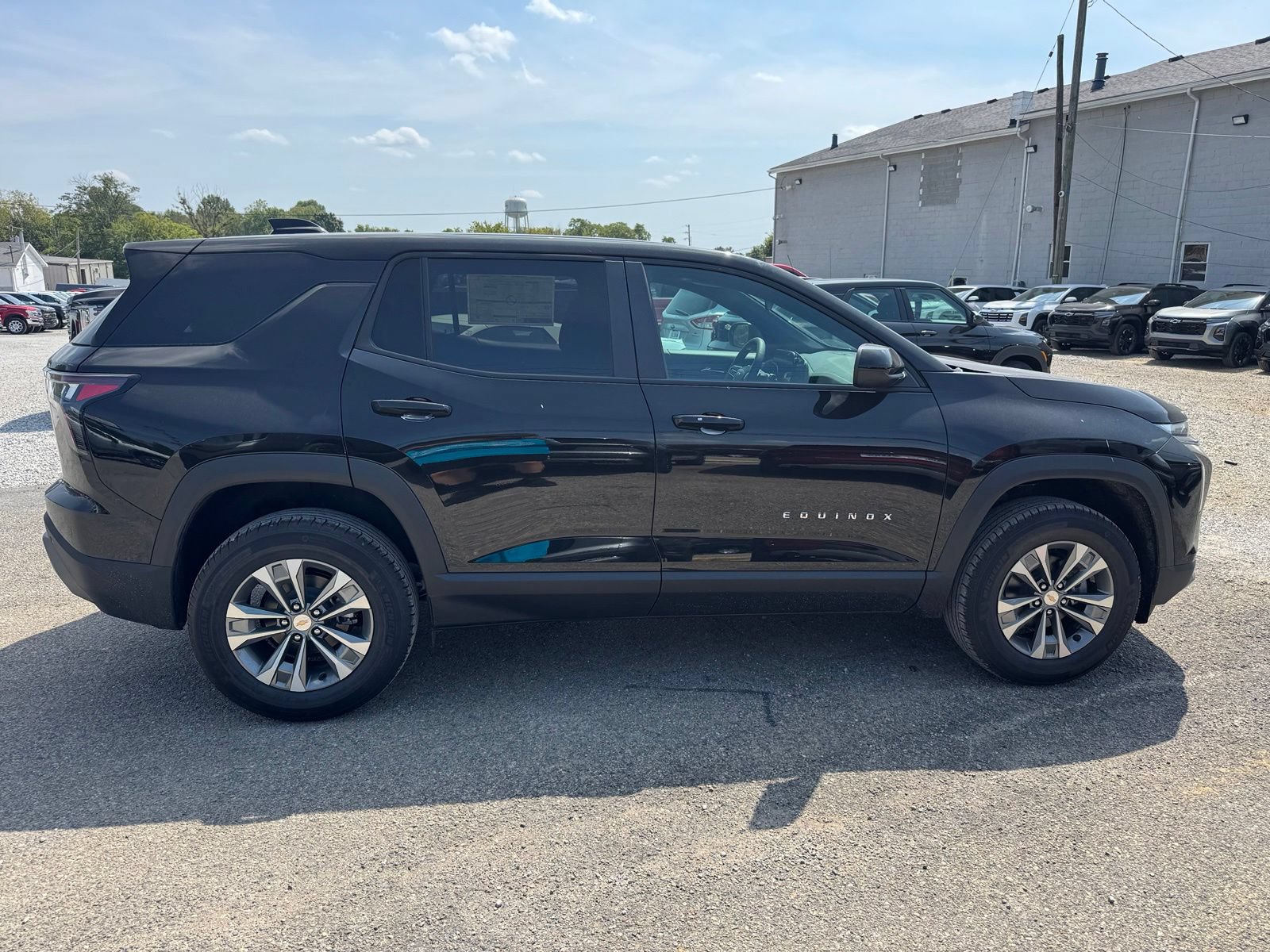 New 2027 Chevrolet Equinox LT AWD/4WD image 7