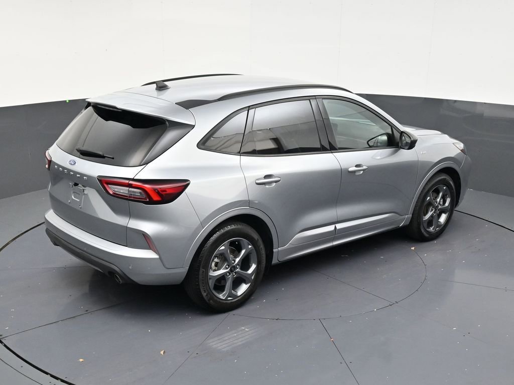 Used 2024 Ford Escape ST-Line w/ Tech Pack #1 FWD image 14