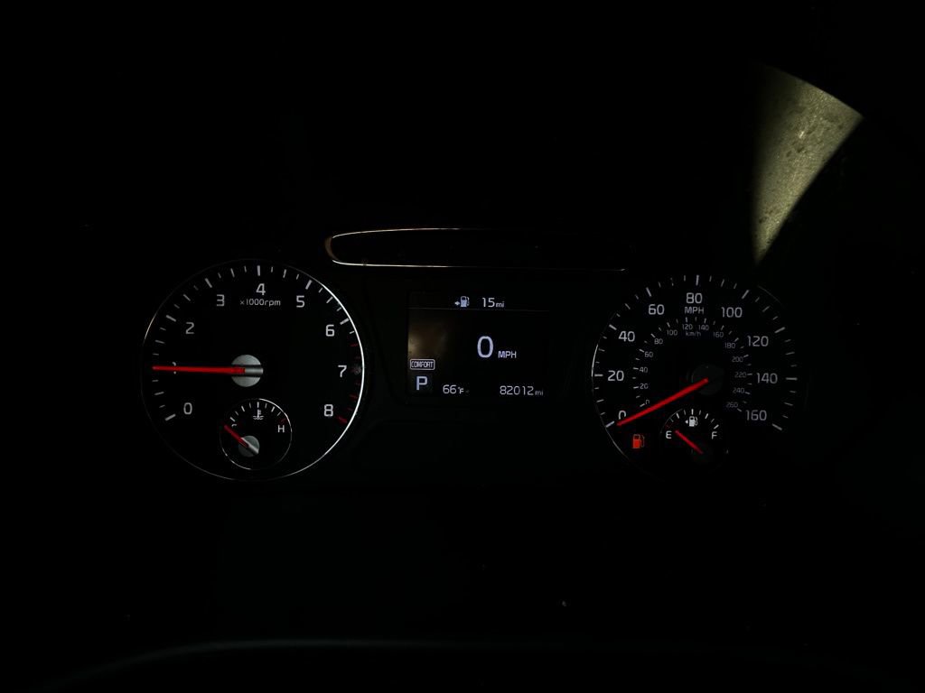 Used 2020 Kia Sorento LX image 14