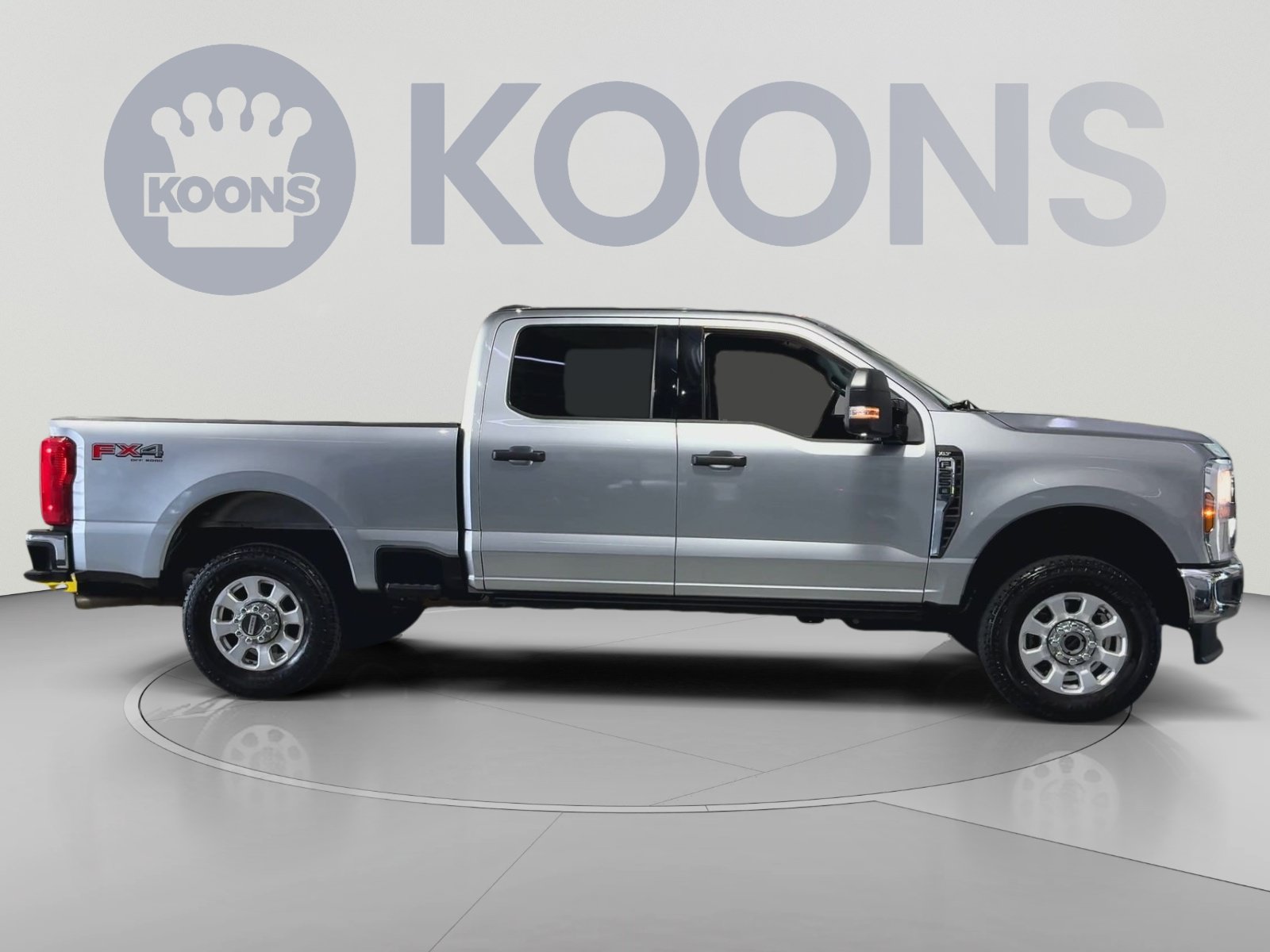Used 2024 Ford F250 XLT w/ FX4 Off-Road Package AWD/4WD image 12
