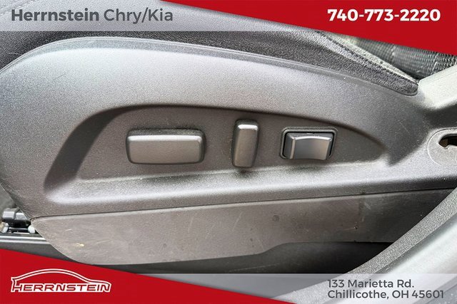 Used 2012 Chevrolet Equinox LT w/ Driver Convenience Package image 9