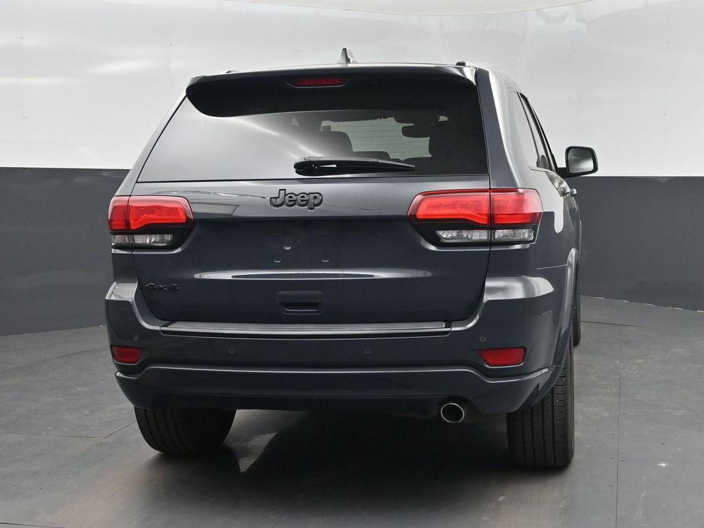 Used 2018 Jeep Grand Cherokee Altitude AWD/4WD image 28