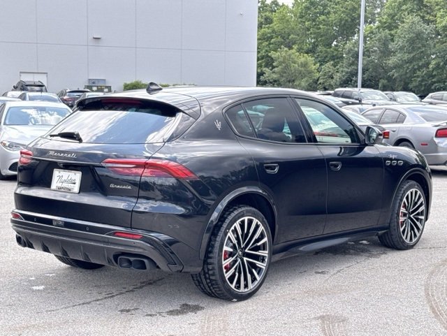 New 2025 Maserati Grecale Trofeo image 4