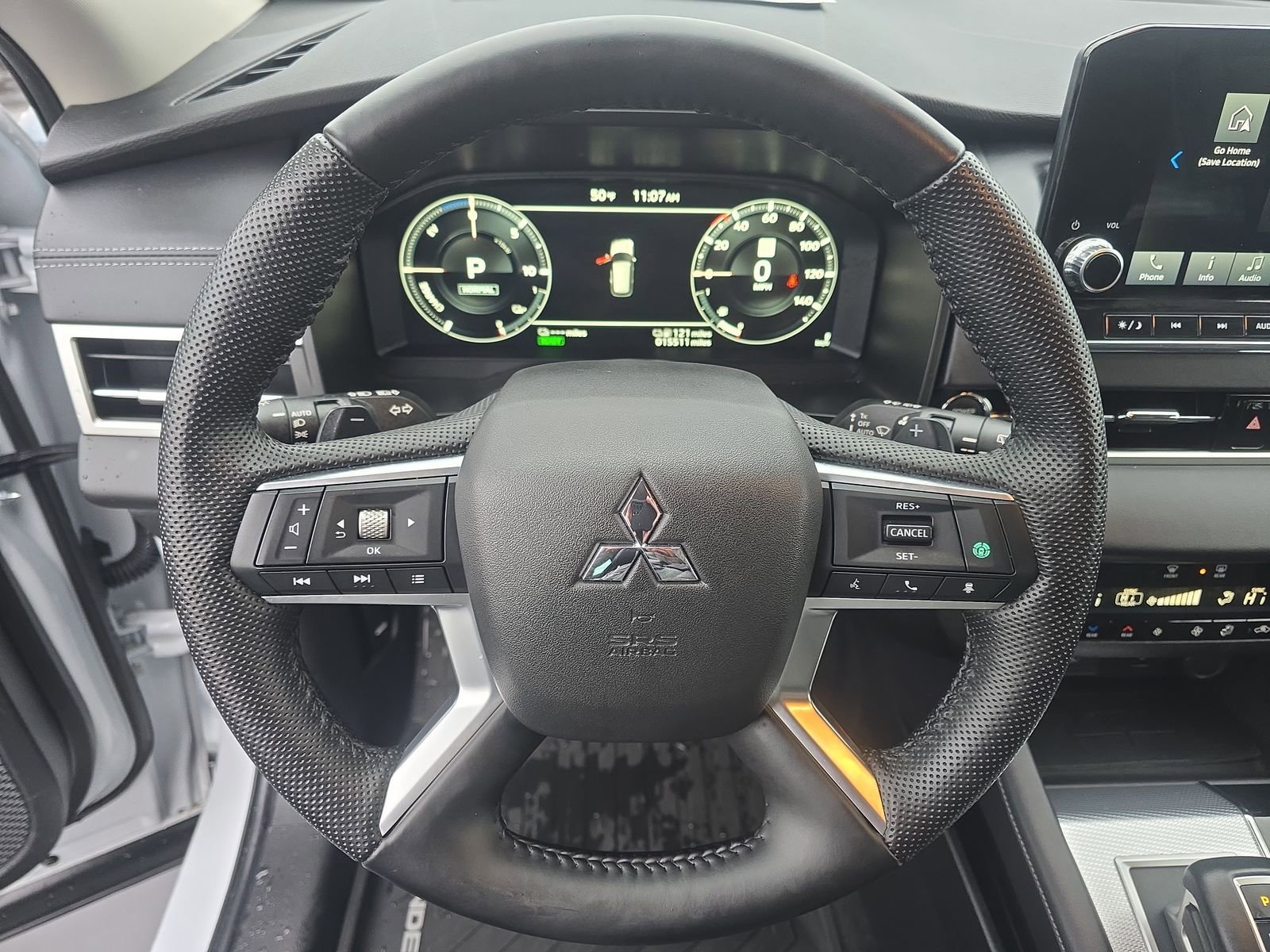 Used 2023 Mitsubishi Outlander SEL image 12