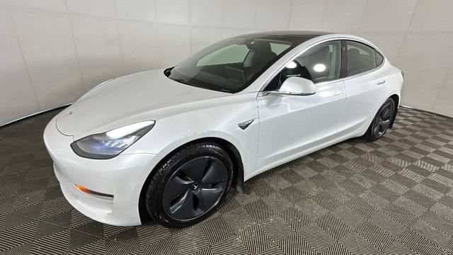 Used 2020 Tesla Model 3 Standard Range Plus RWD image 6
