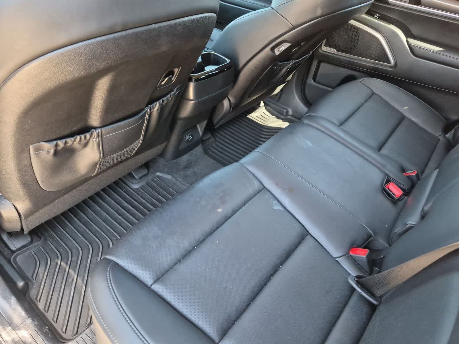 Used 2025 Kia Telluride LX FWD image 18