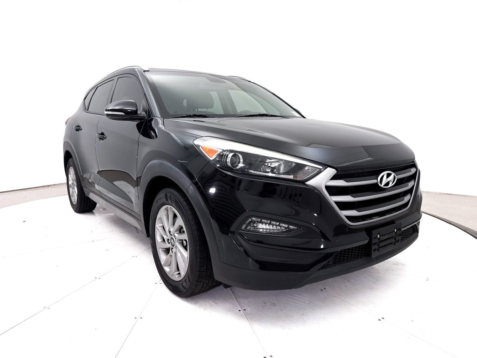 Used 2017 Hyundai Tucson SE Plus w/ Cargo Package FWD image 13