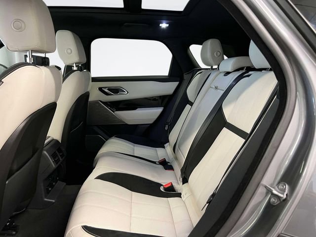Used 2018 Land Rover Range Rover Velar R-Dynamic SE AWD/4WD image 12
