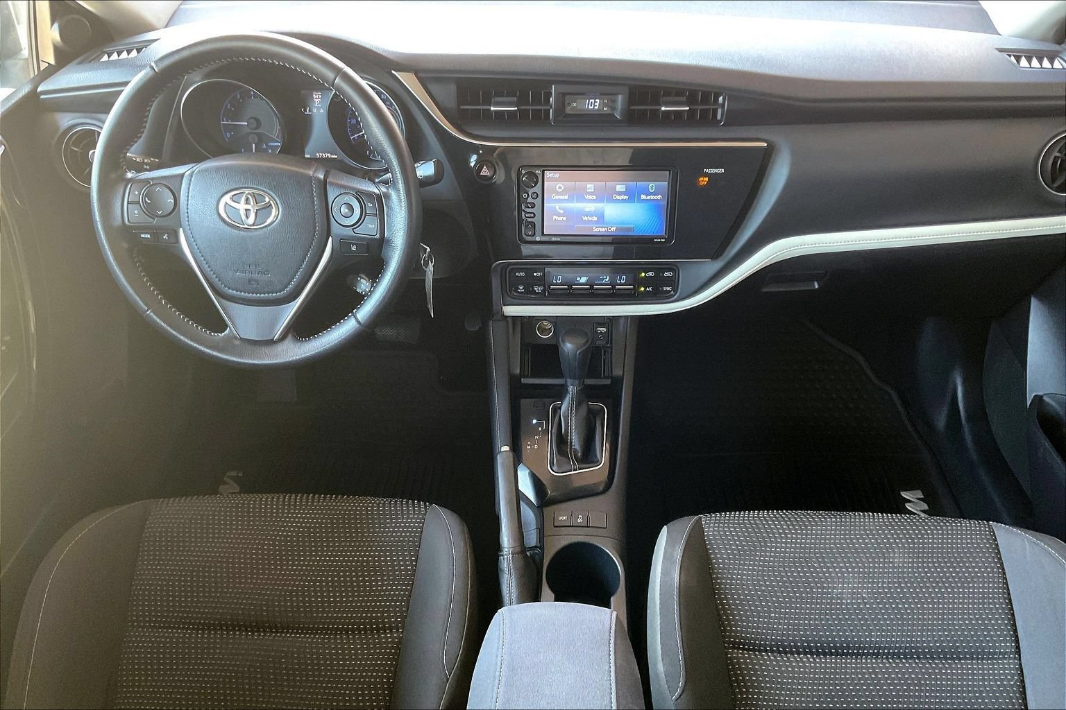 Used 2018 Toyota Corolla iM w/ All-Weather Mat Package FWD image 7