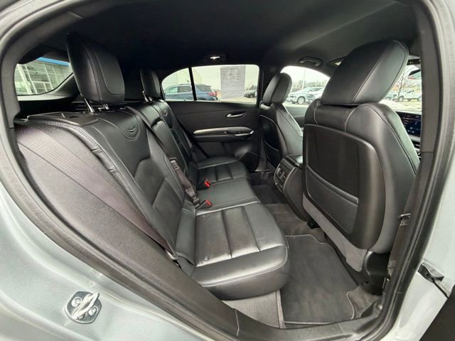 Used 2025 Cadillac XT4 Premium Luxury image 24