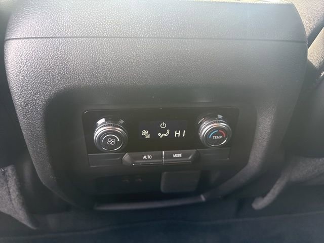 Used 2025 GMC Acadia Elevation w/ Elevation Premium Package image 18