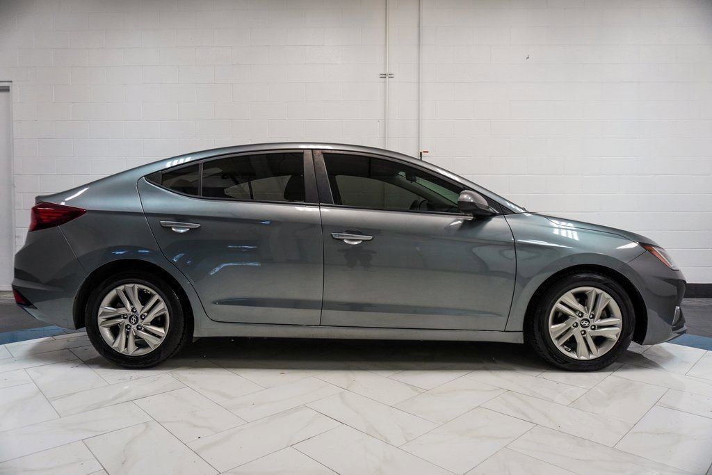 Used 2019 Hyundai Elantra SEL image 34