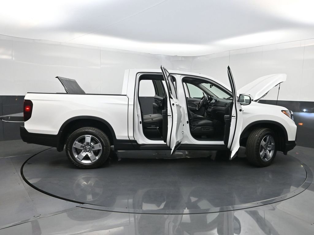 Used 2025 Honda Ridgeline RTL image 36