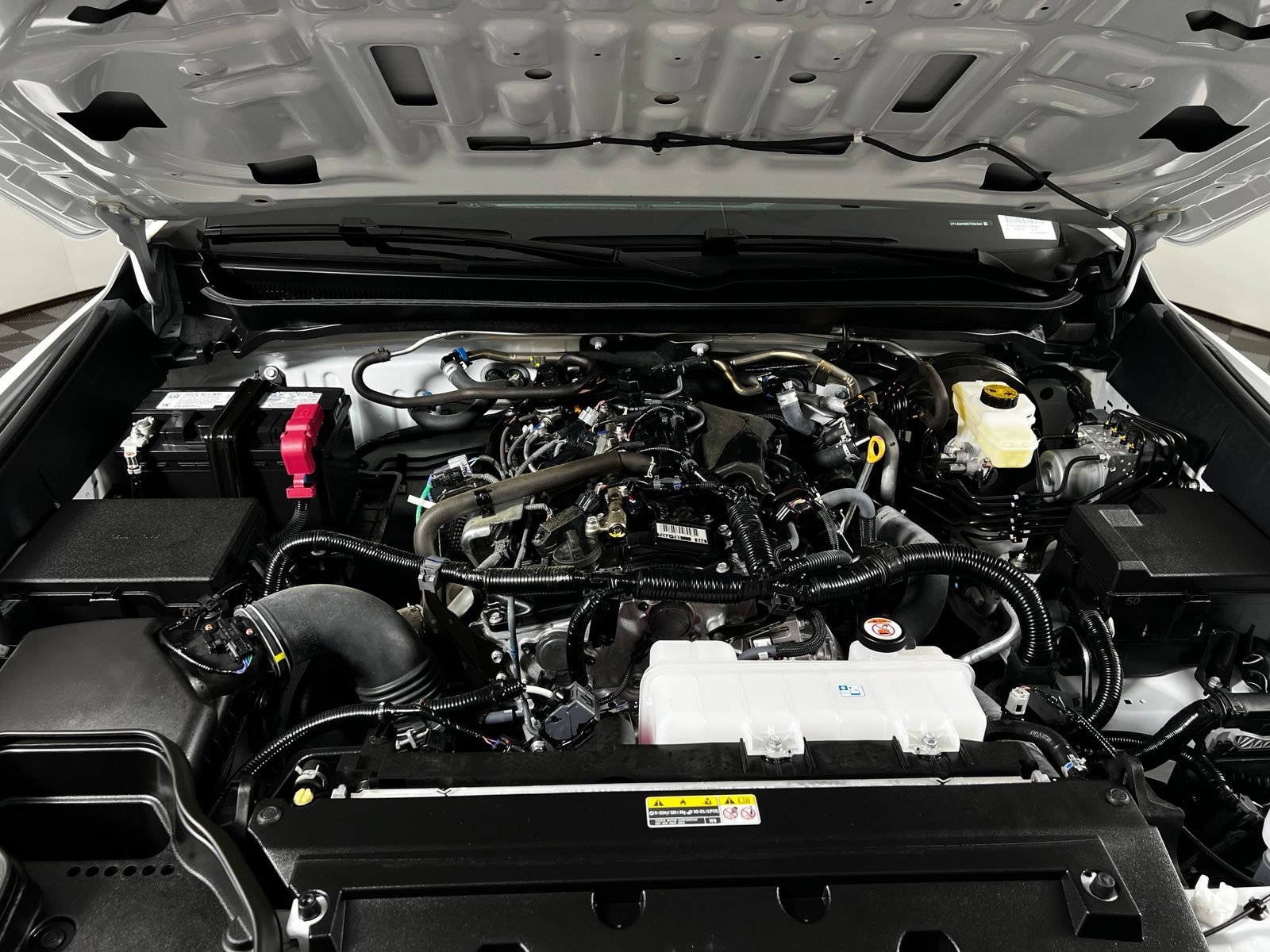 Used 2025 Toyota Tacoma SR RWD image 9