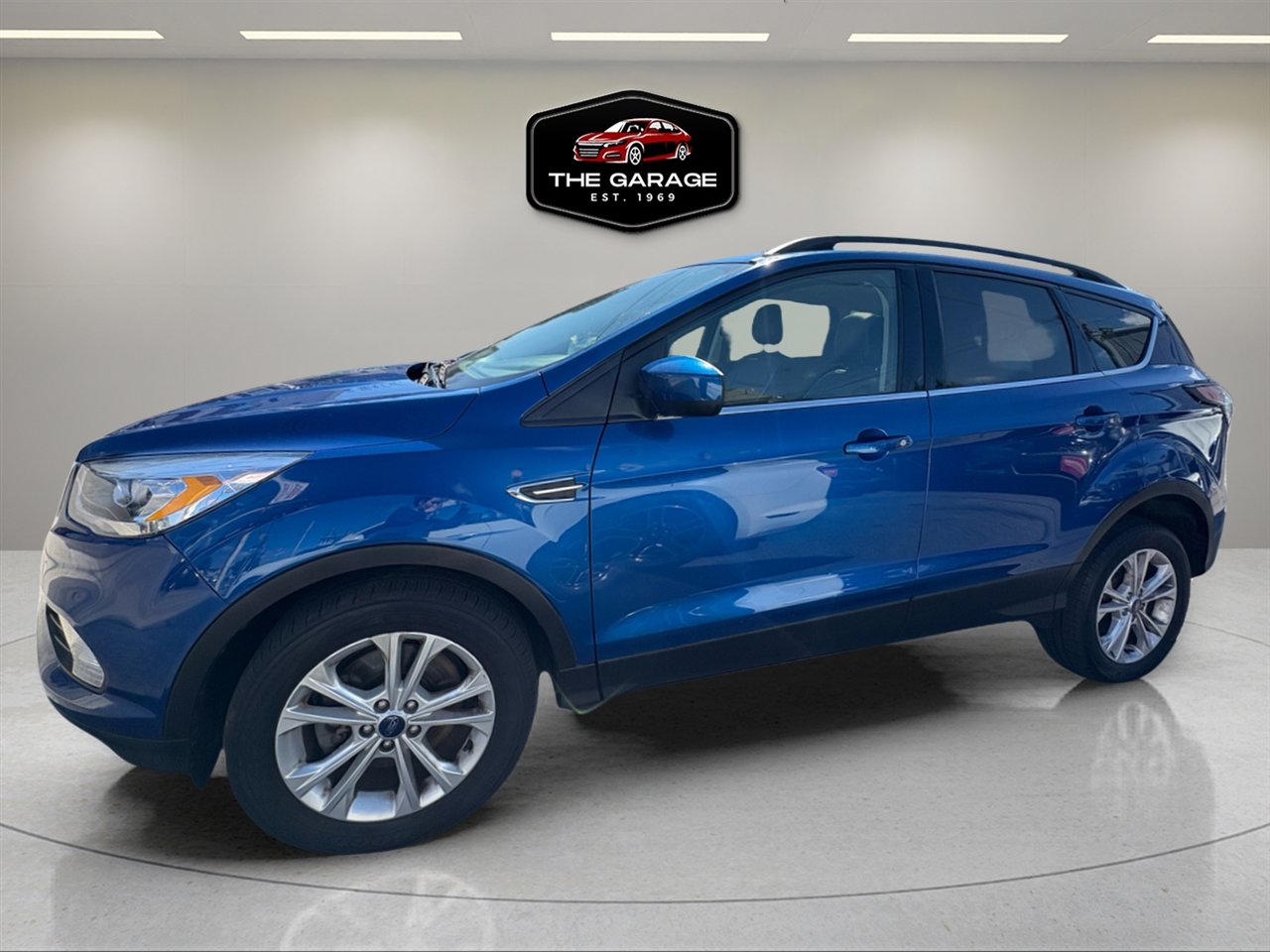 Used 2018 Ford Escape SEL w/ Ford Safe & Smart Package image 4