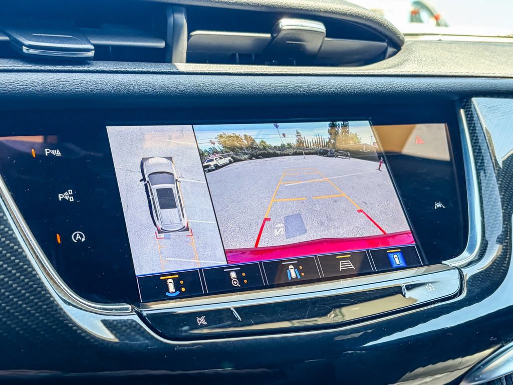 Certified 2024 Cadillac XT6 Sport w/ Technology Package AWD/4WD image 46