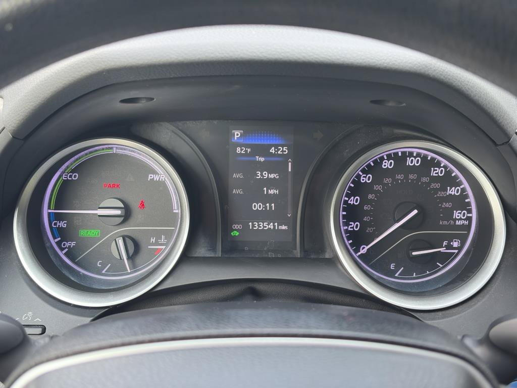 Used 2022 Toyota Camry LE FWD image 9