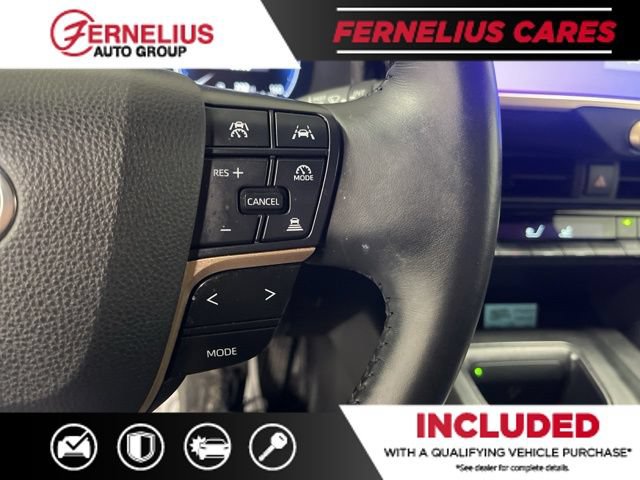 Used 2023 Toyota Crown AWD/4WD image 42