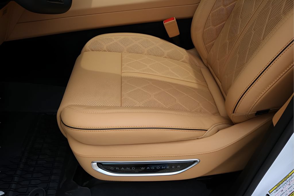 New 2026 Jeep Grand Wagoneer Summit AWD/4WD image 14