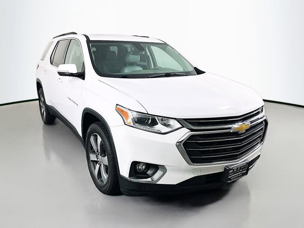 Used 2019 Chevrolet Traverse LT w/ LT Premium Package